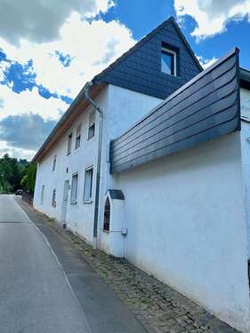 Foto - Haus zum Kaufen in Kinheim 165.000,00 € 140 m²