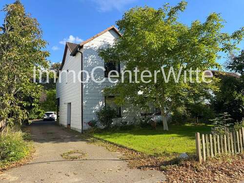 Foto - Haus zum Kaufen in Kummerfeld 395.000,00 € 227.48 m²