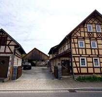Haus zum Kaufen in Bad Colberg-Heldburg Holzhausen 175.000,00 € 187.32 m² - Bad Colberg-Heldburg / Holzhausen