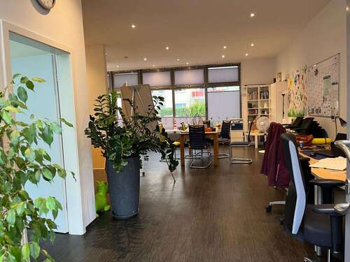 Foto - Einzelhandel in Bad Homburg 1.360,00 € 75 m²