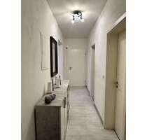 Haus zum Kaufen in Duisburg 450.000,00 € 353 m² Haus zum Kaufen in Duisburg 450.000,00 € 353 m²