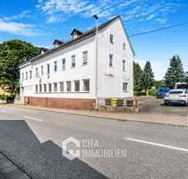 Haus zum Kaufen in Bogel 310.000,00 € 303.76 m²