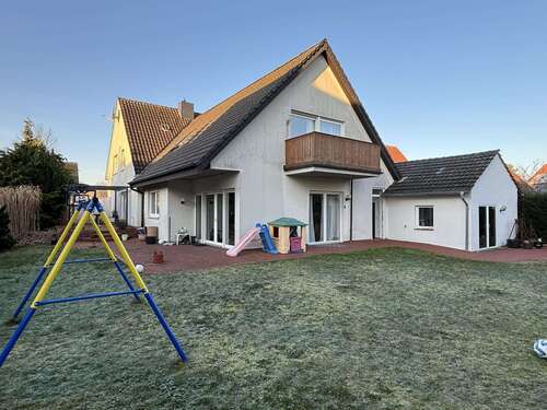 Foto - Haus zum Kaufen in Versmold 379.000,00 € 241.98 m²