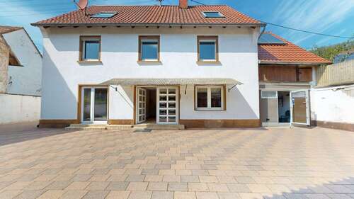 Foto - Haus zum Kaufen in Waldhambach 250.000,00 € 133 m²