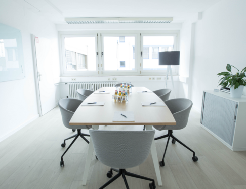 Foto - Büro in Mannheim 199,00 € 4 m² - 199,00&nbsp;EUR Kaltmiete, ca.&nbsp; 4,00&nbsp;m&sup2;