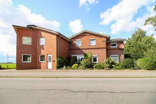 Foto - Haus zum Kaufen in Sommerland 239.000,00 € 285.96 m²