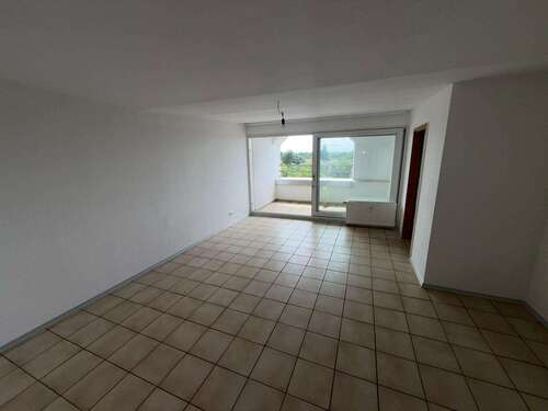 Foto - Wohnung zum Mieten in Flörsheim am Main 700,00 € 52 m²