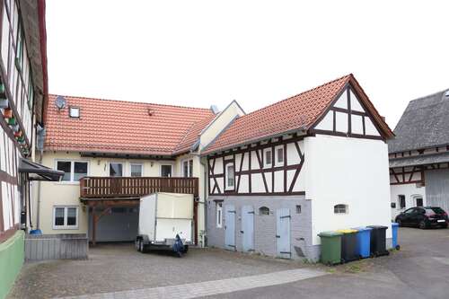Foto - Haus zum Kaufen in Heuchelheim 459.000,00 € 196 m²