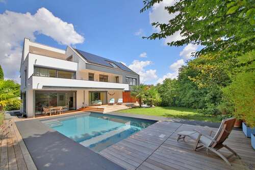 Foto - Haus zum Kaufen in Ludwigsburg 2.899.000,00 € 490 m²