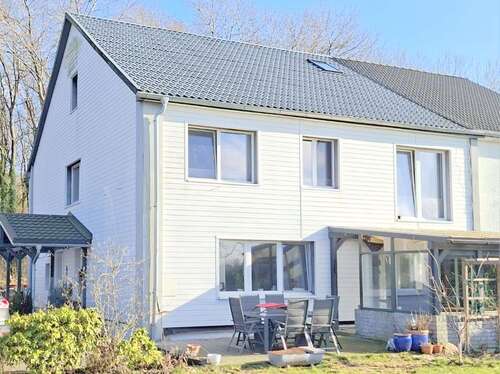 Foto - Haus zum Kaufen in Fuhlendorf 385.000,00 € 215 m²