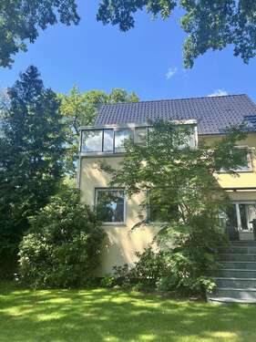 Foto - Haus zum Kaufen in Berlin 825.000,00 € 186 m²