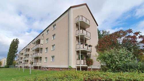 Foto - Wohnung zum Mieten in Wilkau-Haßlau 438,00 € 62.47 m²