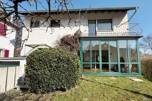 Foto - Haus zum Kaufen in Bad Homburg 695.000,00 € 182 m²