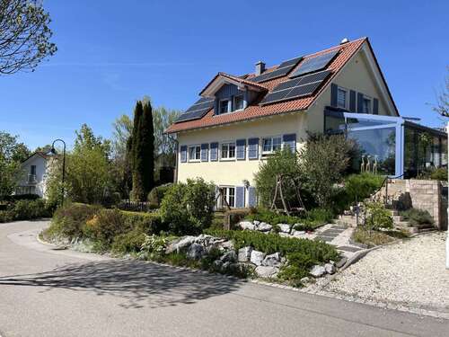 Foto - Haus zum Kaufen in Aftholderberg 790.000,00 € 240 m²