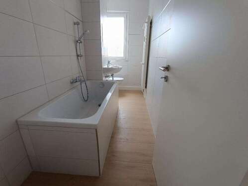 Foto - Wohnung zum Mieten in Bernburg 378,20 € 61 m²