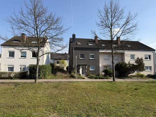 Foto - Grundstück zu verkaufen in Karlsruhe 180.000,00 € 192 m²