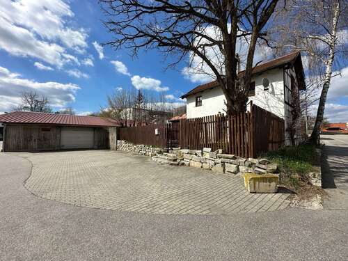 Foto - Haus zum Kaufen in Ergoldsbach 150.000,00 € 65 m²