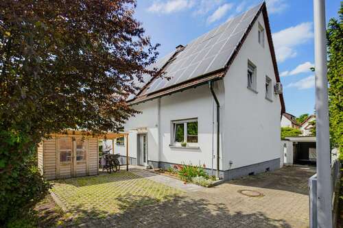Foto - Haus zum Kaufen in Karlsruhe 678.000,00 € 160 m²