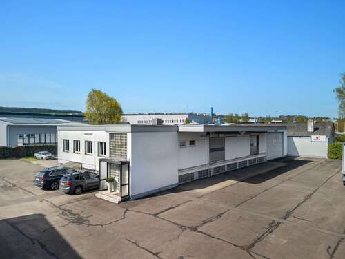 Foto - Halle in Ulm 7.500,00 € 666 m² - 7.500,00 EUR Kaltmiete, ca.  666,00 m²