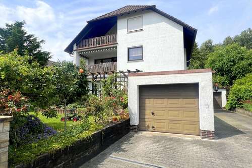 Foto - Haus zum Kaufen in Karben 849.500,00 € 273.36 m²