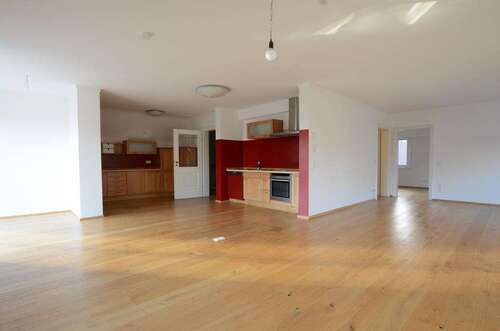 Foto - Wohnung zum Mieten in Leverkusen 950,00 € 100 m²