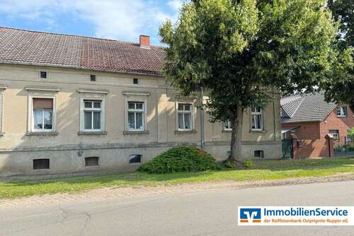 Foto - Haus zum Kaufen in Wuthenow 168.000,00 € 146 m²