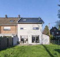 Haus zum Kaufen in Langenfeld 619.000,00 € 170.39 m²