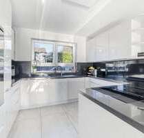 Haus zum Kaufen in Langenfeld 619.000,00 € 170.39 m²