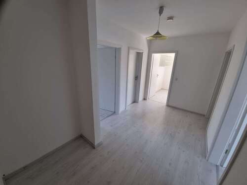 Foto - Wohnung zum Kaufen in Staßfurt 100.000,00 € 83.6 m²