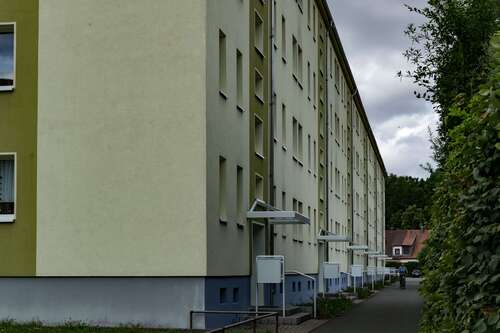 Foto - Wohnung zum Mieten in Stadtilm 297,19 € 48.8 m²