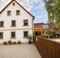 Haus zum Kaufen in Uehlfeld 920.000,00 € 375 m²