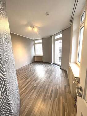 Foto - Wohnung zum Mieten in Wuppertal 900,00 € 80 m²