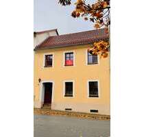 Haus zum Kaufen in Reichenbach 98.000,00 € 95 m²