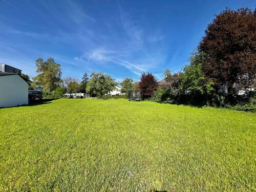 Foto - Grundstück zu verkaufen in Reutlingen 398.000,00 € 898 m²