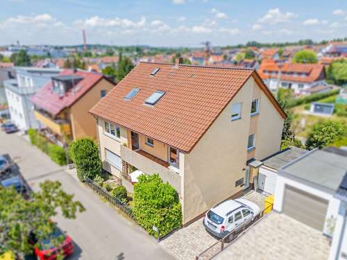 Foto - Haus zum Kaufen in Winnenden 769.000,00 € 257 m²