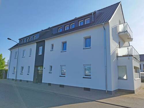 Foto - Haus zum Kaufen in Bedburg 1.160.000,00 € 453 m²