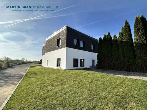 Foto - Haus zum Kaufen in Hünstetten Wallrabenstein 299.000,00 € 110.8 m²