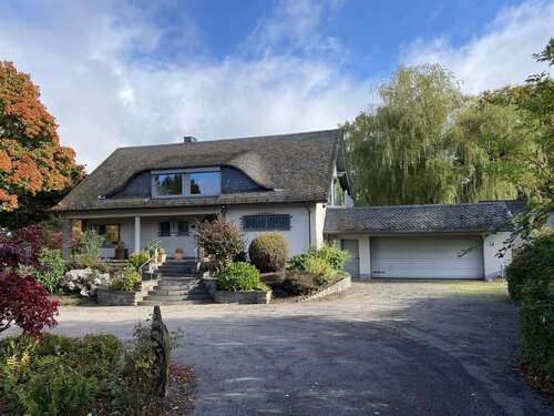 Foto - Haus zum Kaufen in Mastershausen 1.290.000,00 € 390 m²