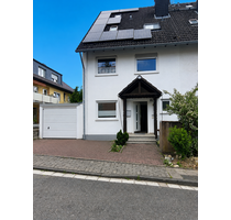Haus zum Mieten in Hofheim 2.720,00 € 178 m²