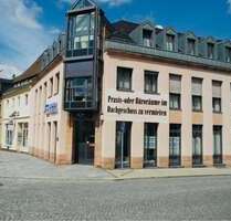 Büro in Geithain 1.703,00 € 262 m²