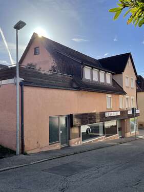 Foto - Haus zum Kaufen in Leonberg 440.000,00 € 175 m²