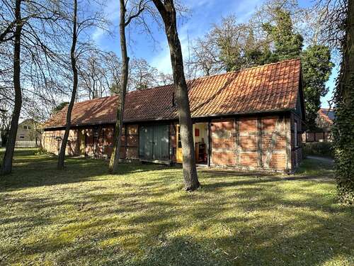 Foto - Haus zum Kaufen in Uetze 119.000,00 € 99 m²