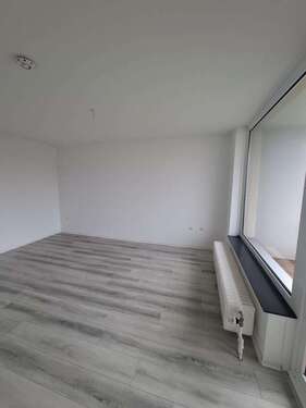 Foto - Wohnung zum Mieten in Garbsen 680,00 € 71.75 m²