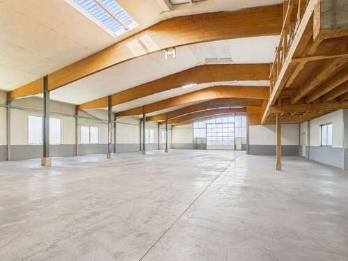 Foto - Halle in Aichhalden 979.000,00 € 1600 m²