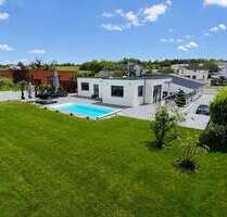 Haus zum Kaufen in Gomaringen 2.379.000,00 € 233 m²