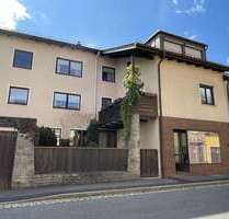 Haus zum Kaufen in Tirschenreuth 220.000,00 € 157 m²