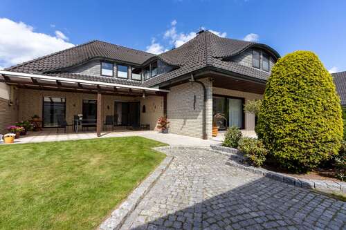 Foto - Haus zum Kaufen in Dinklage 549.000,00 € 336 m²