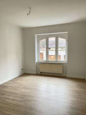 Foto - Wohnung zum Mieten in Altenburg 243,00 € 42 m²
