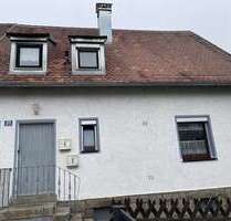 Haus zum Kaufen in Windischeschenbach 125.000,00 € 104.79 m²