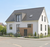 Haus zum Kaufen in Weinböhla 159.000,00 € 135 m²